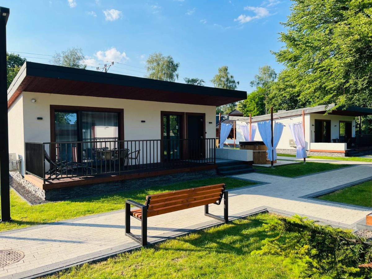Wrzos Resort & Wellness **** Domki Caloroczne Венгерска-Гурка Экстерьер фото