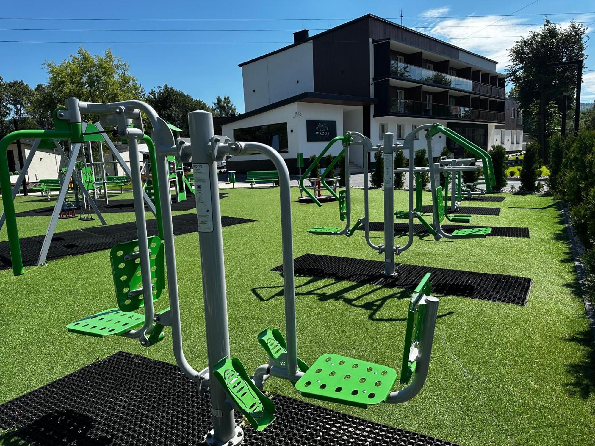 Wrzos Resort & Wellness **** Domki Caloroczne Венгерска-Гурка Экстерьер фото