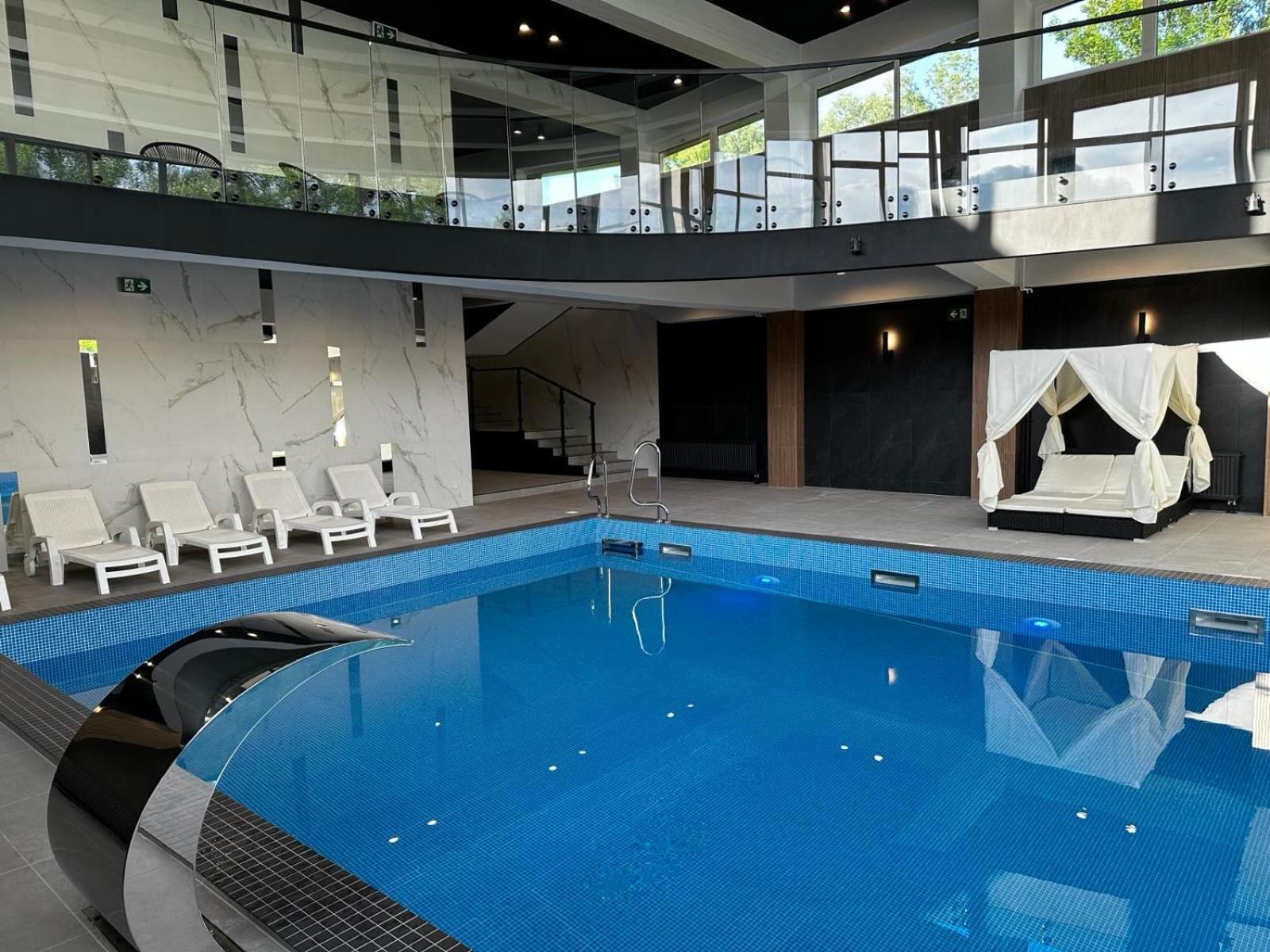Wrzos Resort & Wellness **** Domki Caloroczne Венгерска-Гурка Экстерьер фото